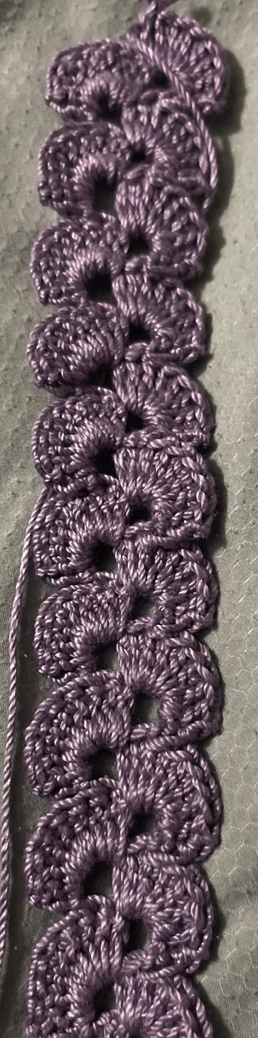 Crochet headbands (thinner scallop)