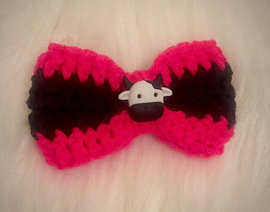 Small hair clip with charm